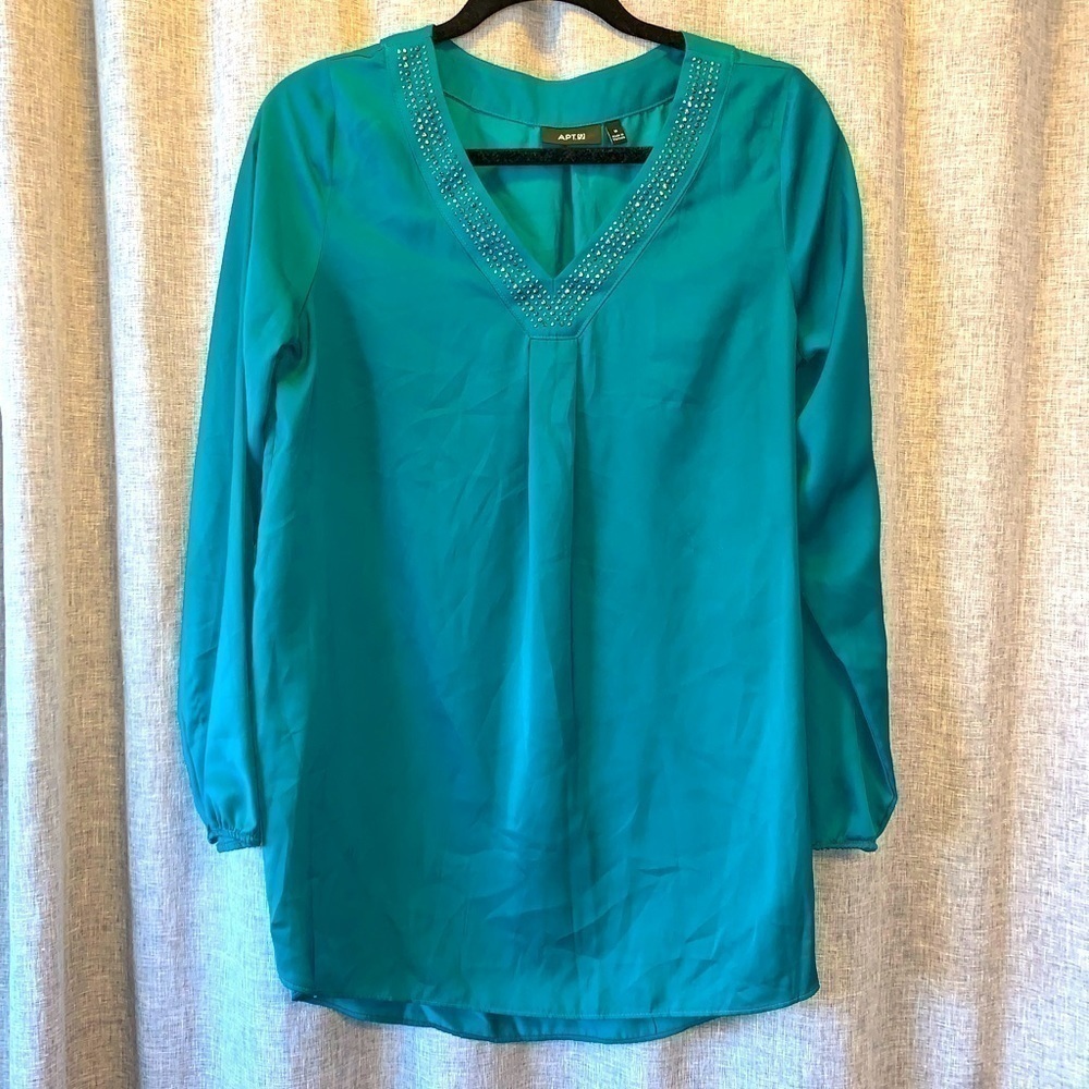 ❤️𝅺womens Apt. 9 tunic medium